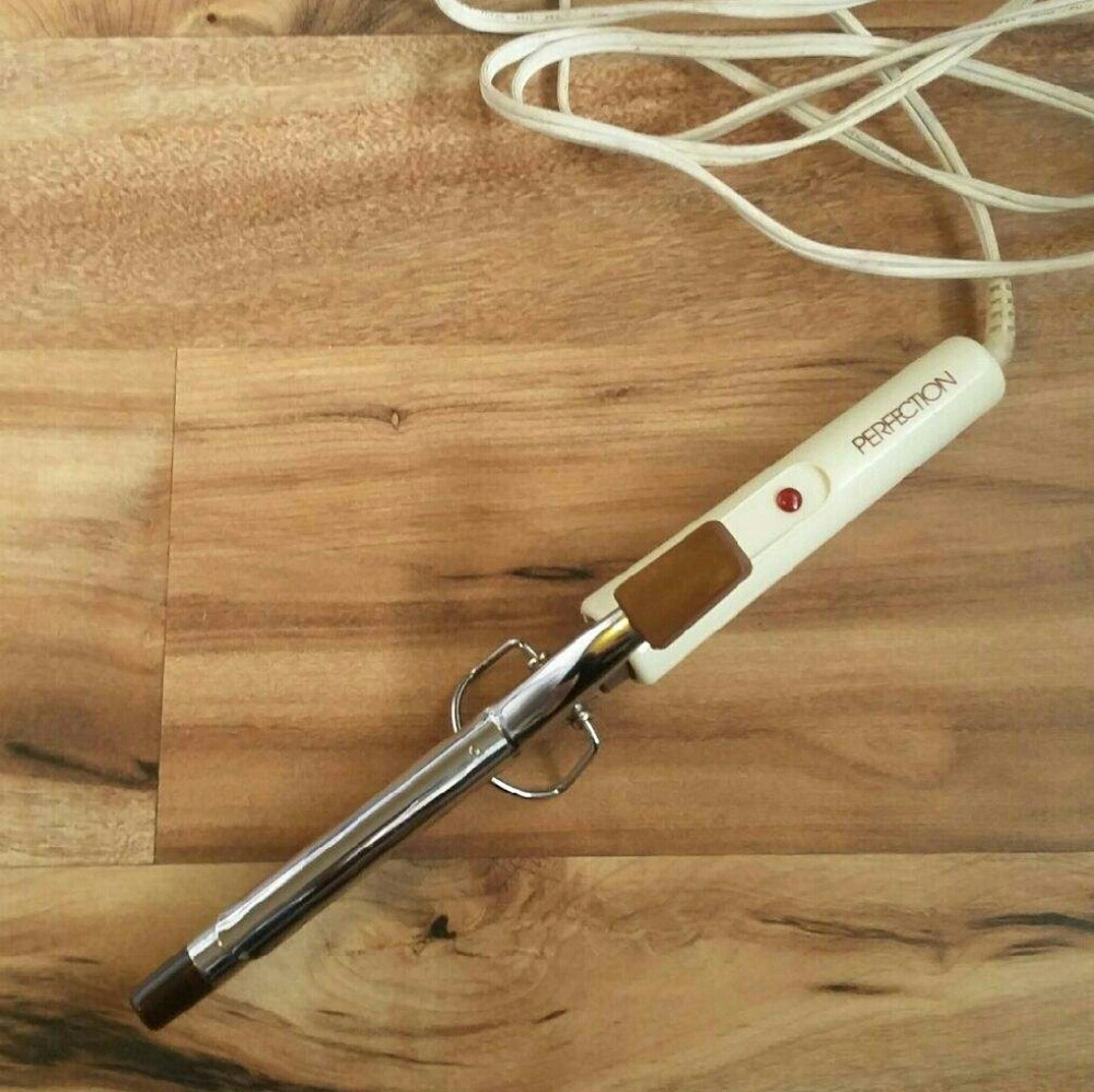 Vintage Perfection mini curling iron